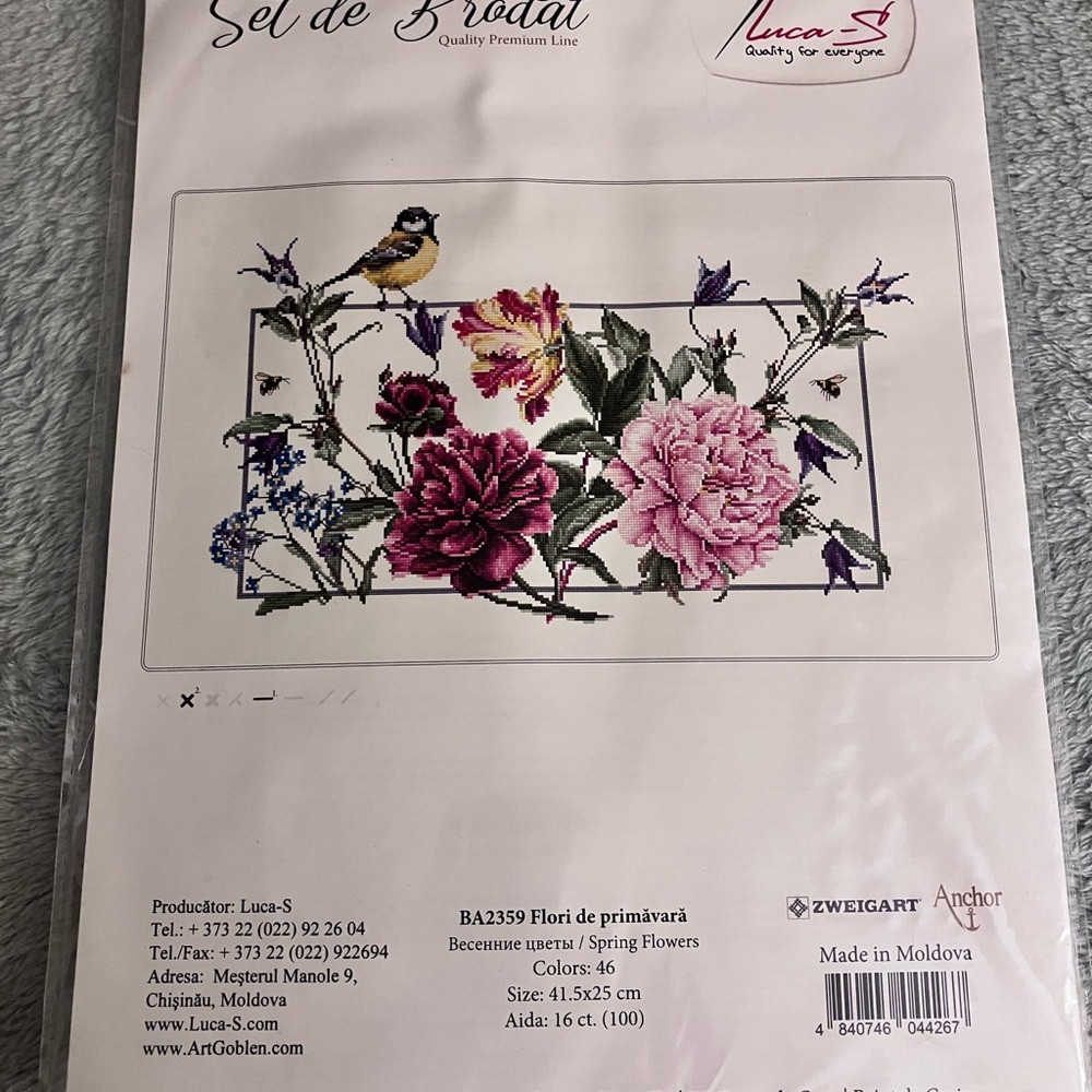 Luca-S Spring Flowers Cross Stitch Kit
